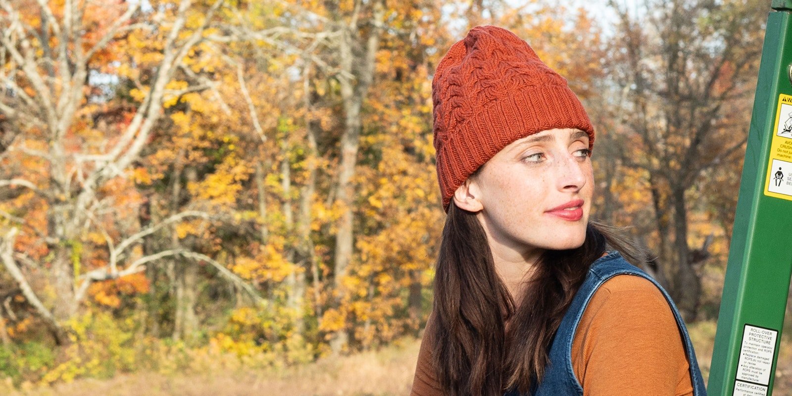 Video Tip: How to Do the Long-Tail Tubular Cast-On for 1x1 and 2x2 Ribbing Primary Image