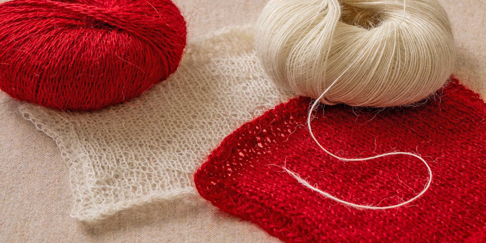 Icelandic Laceweight: Exploring Two Yarns from Hélène Magnússon Primary Image