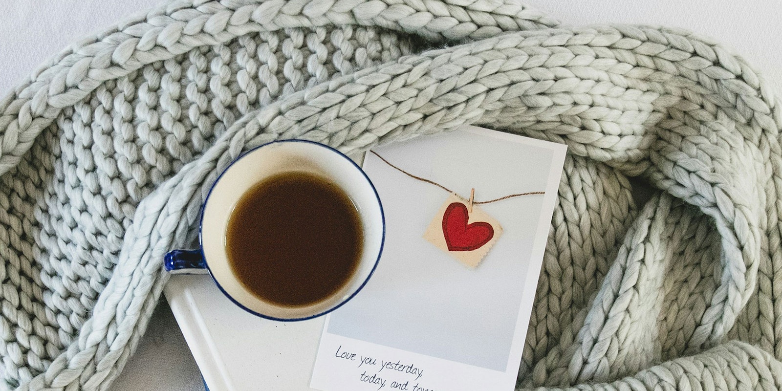 Hugs in Stitches: Knitting for Someone You Love Primary Image