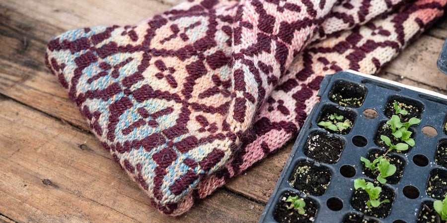 Clover Ridge Cowl Knit-Along | All KAL Information Image