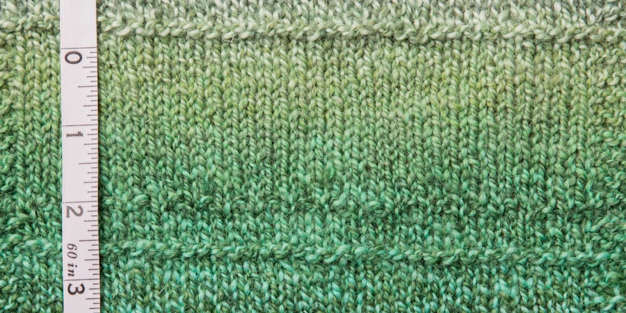 How to Read a Gauge Swatch (Even in Colorful Yarn) Image