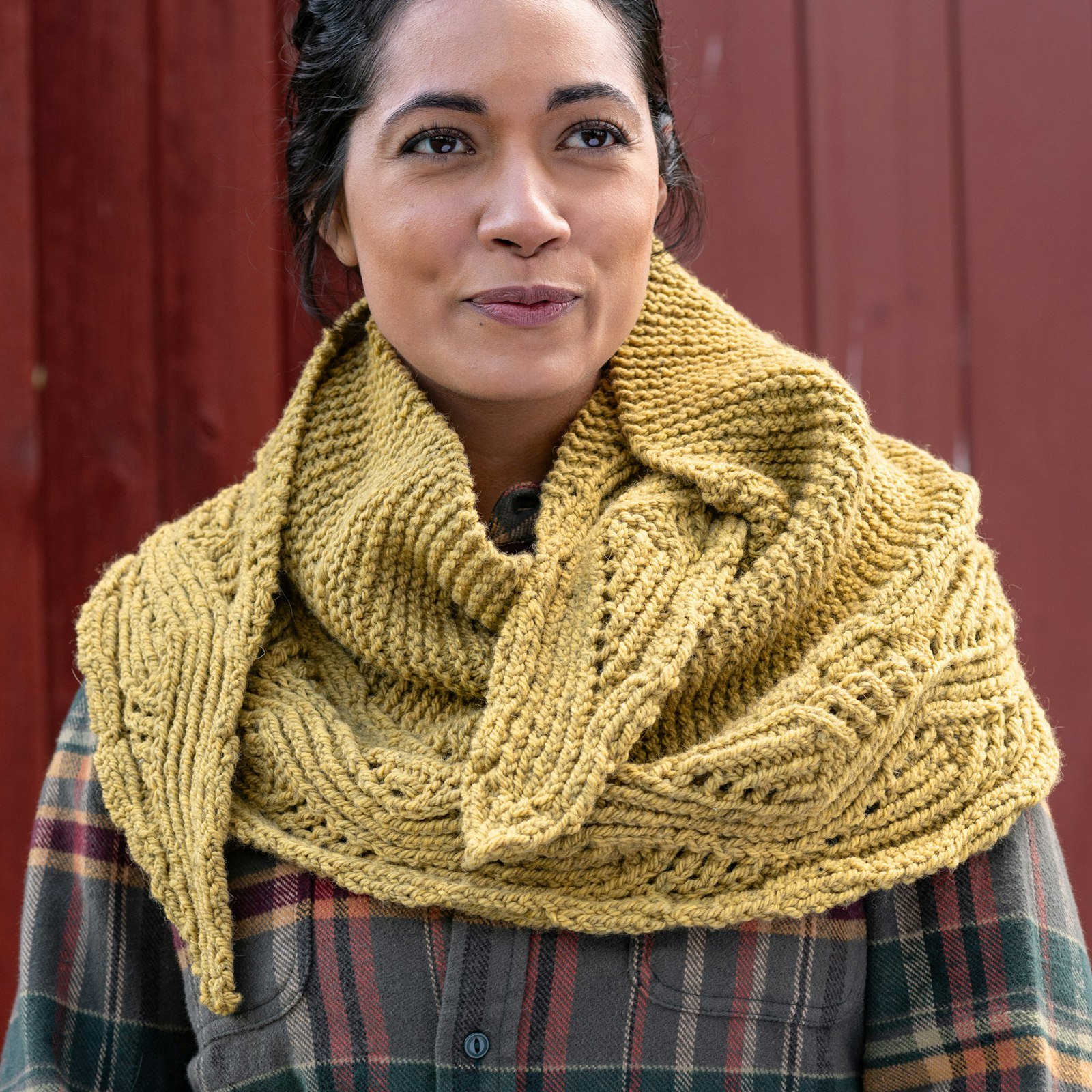 Essential Guide to Shawl Shapes: Techniques and Creative Construction Primary Image