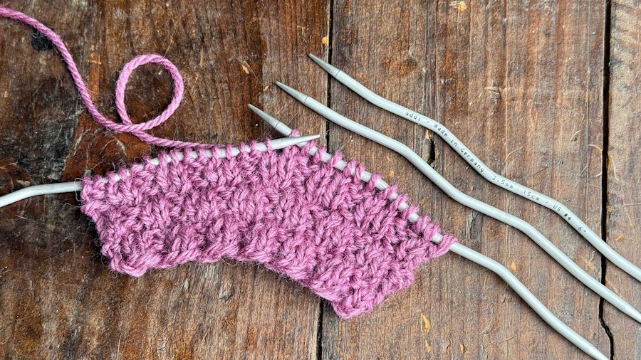 Needle Tips: DPNs for Tight and Loose Knitters  Image