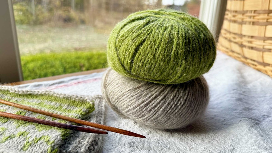 Built-In Brushed Mohair: Kid Classic Image