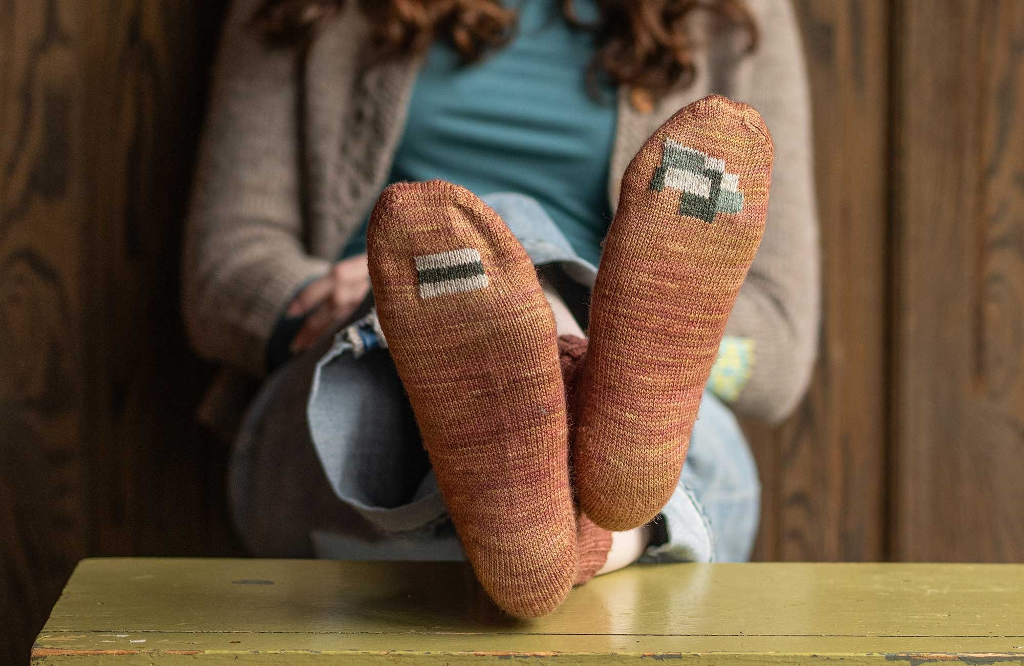 Must-Know Mend: Creative Swiss Darning Image