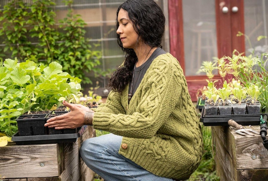 Knitting Saddle Shoulders: 7 Things You’ll Wish You Knew First Image
