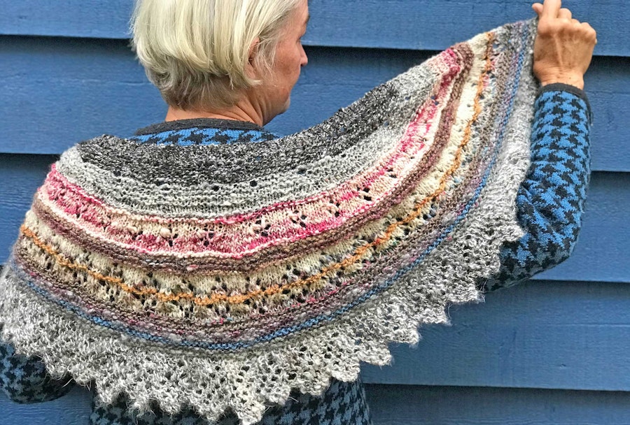 Design Your Own Crescent Shawl With This Simple Recipe Image