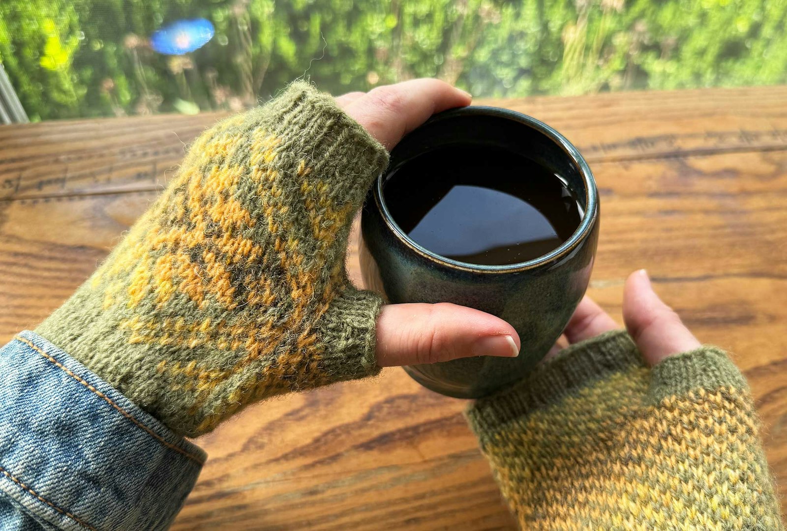 Perfect Thumb Gussets—Shetland Style Primary Image